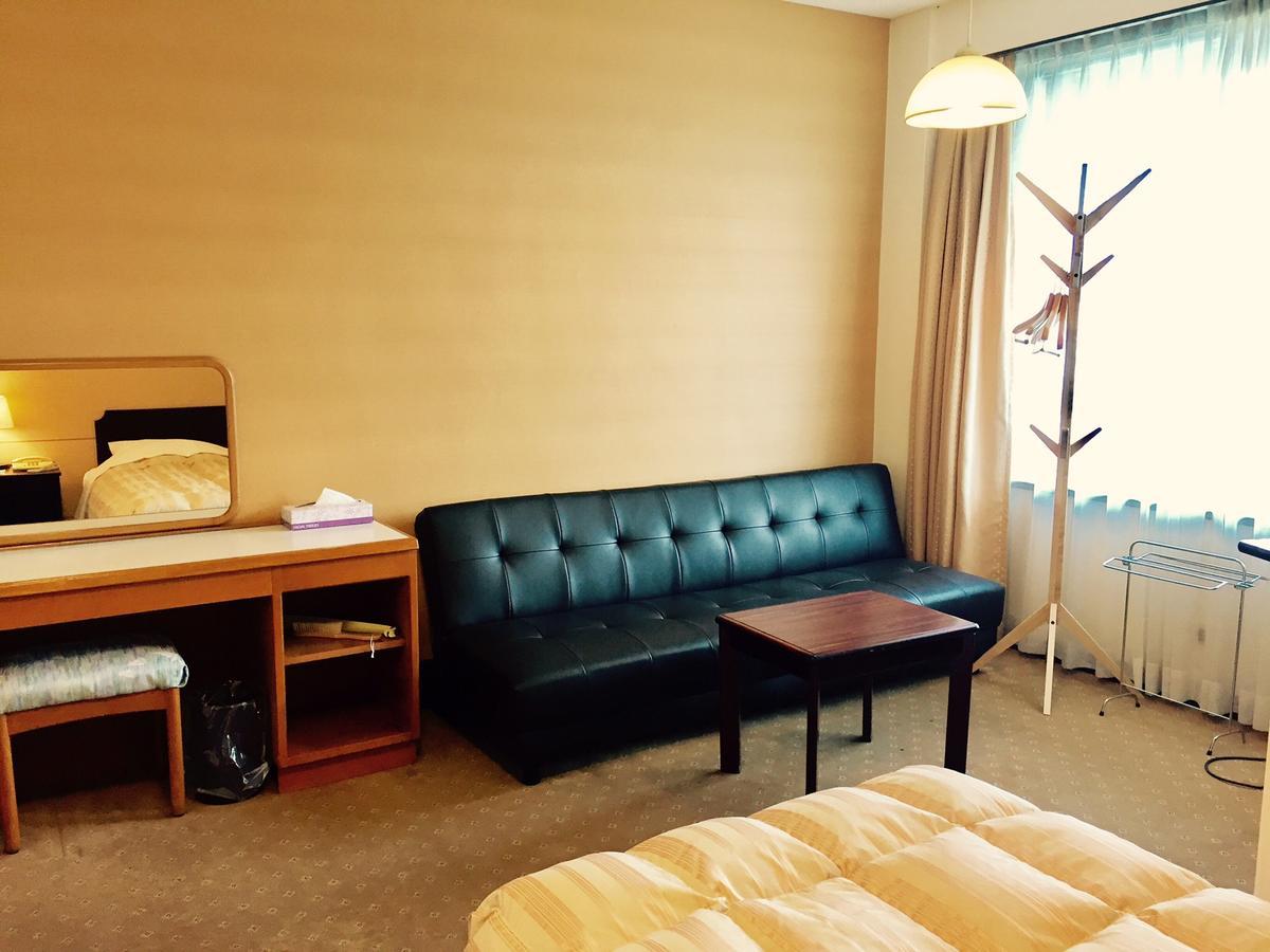 Ohito Hotel Izunokuni Bagian luar foto