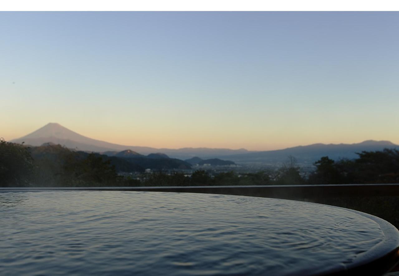 Ohito Hotel Izunokuni Bagian luar foto